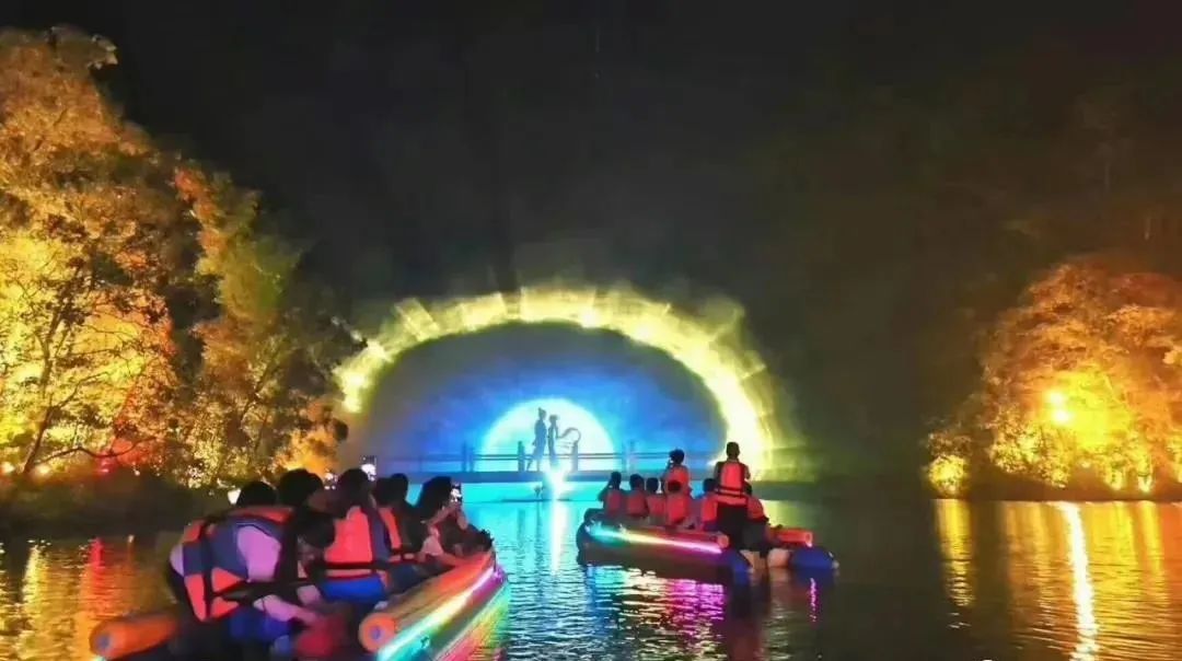 公园亮化夜景美如画-城市新气象